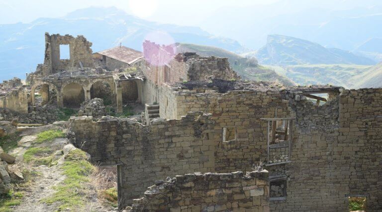 Travel Guide to Dagestan: Welcome to Russia’s Wild West!